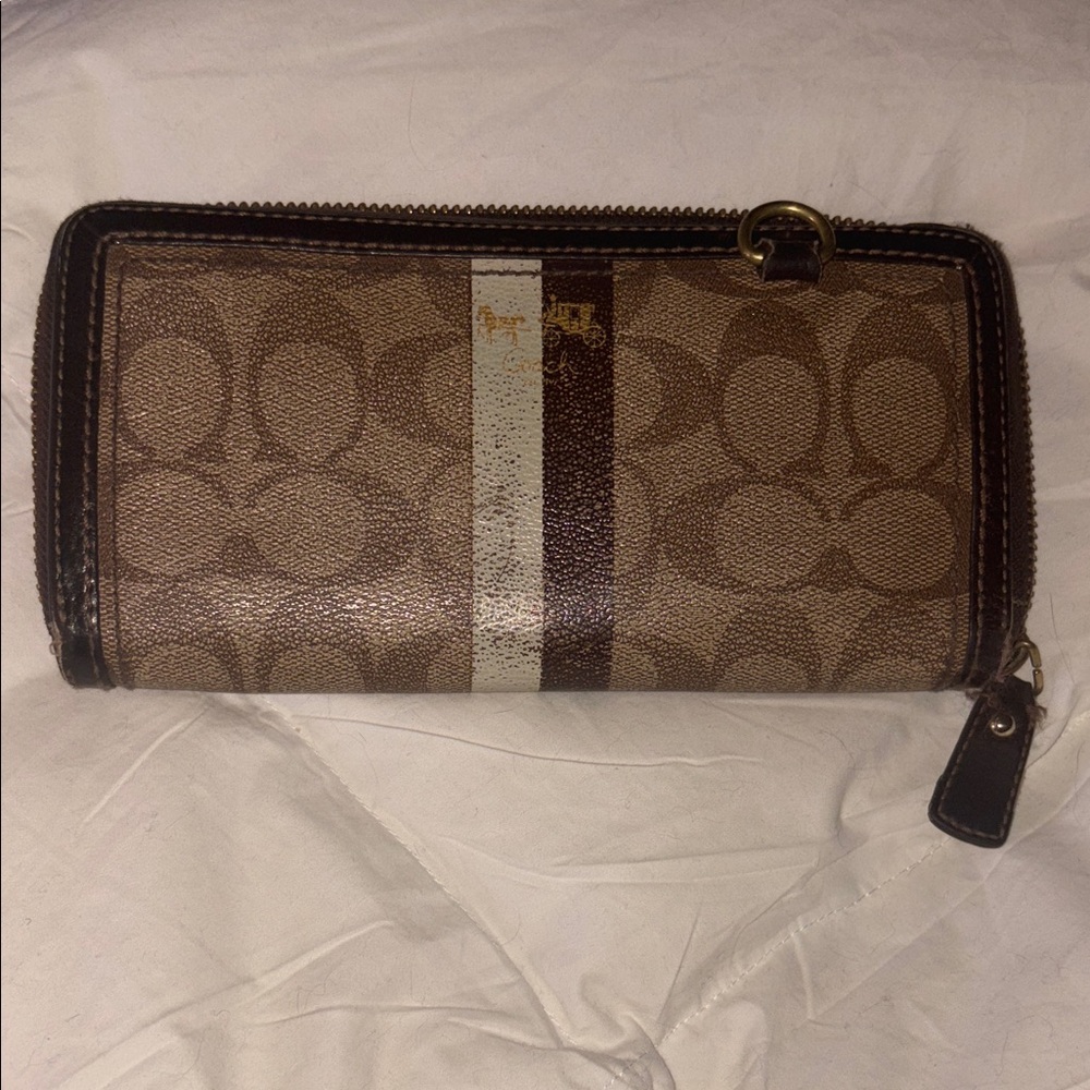 Coach Tan and White Signature Wallet